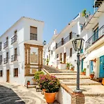 Apartamento Chanquete En El Centro De Nerja - South Costa